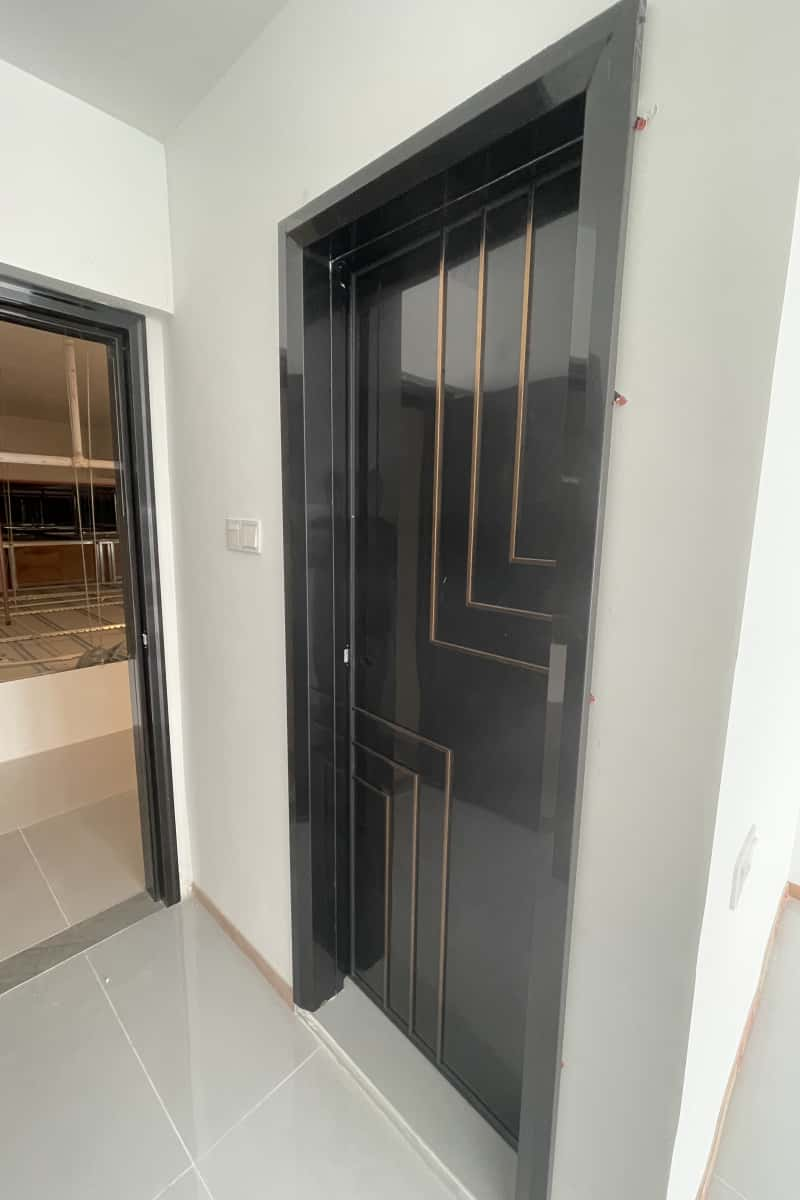 Moisture Resistance Bathroom Door